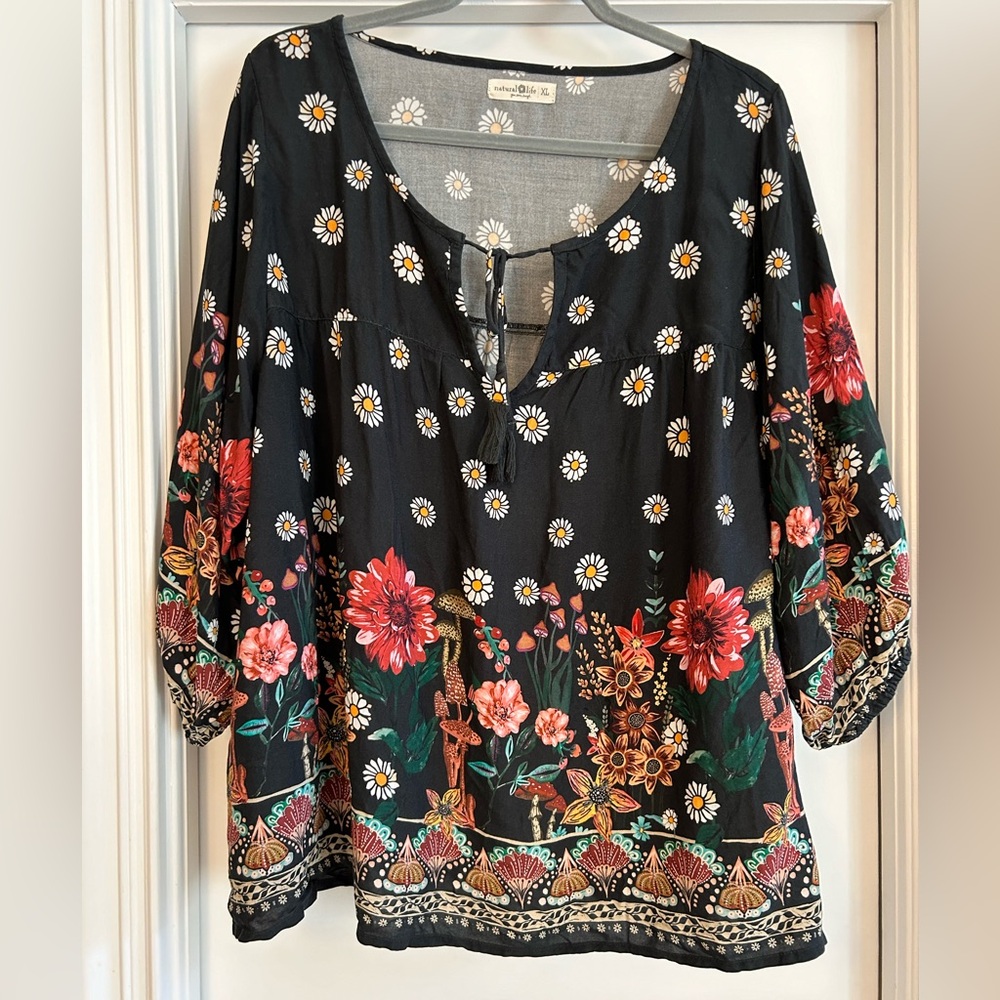 Natural Life black floral & mushroom oversized blouse. Size XL. NWOT.